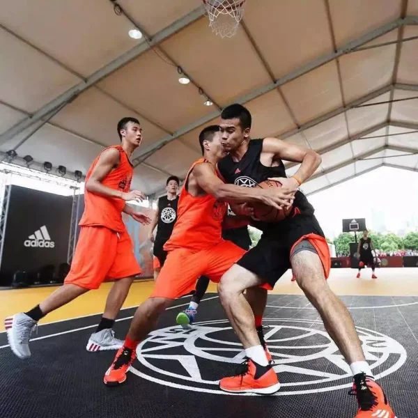 basketball player under defence