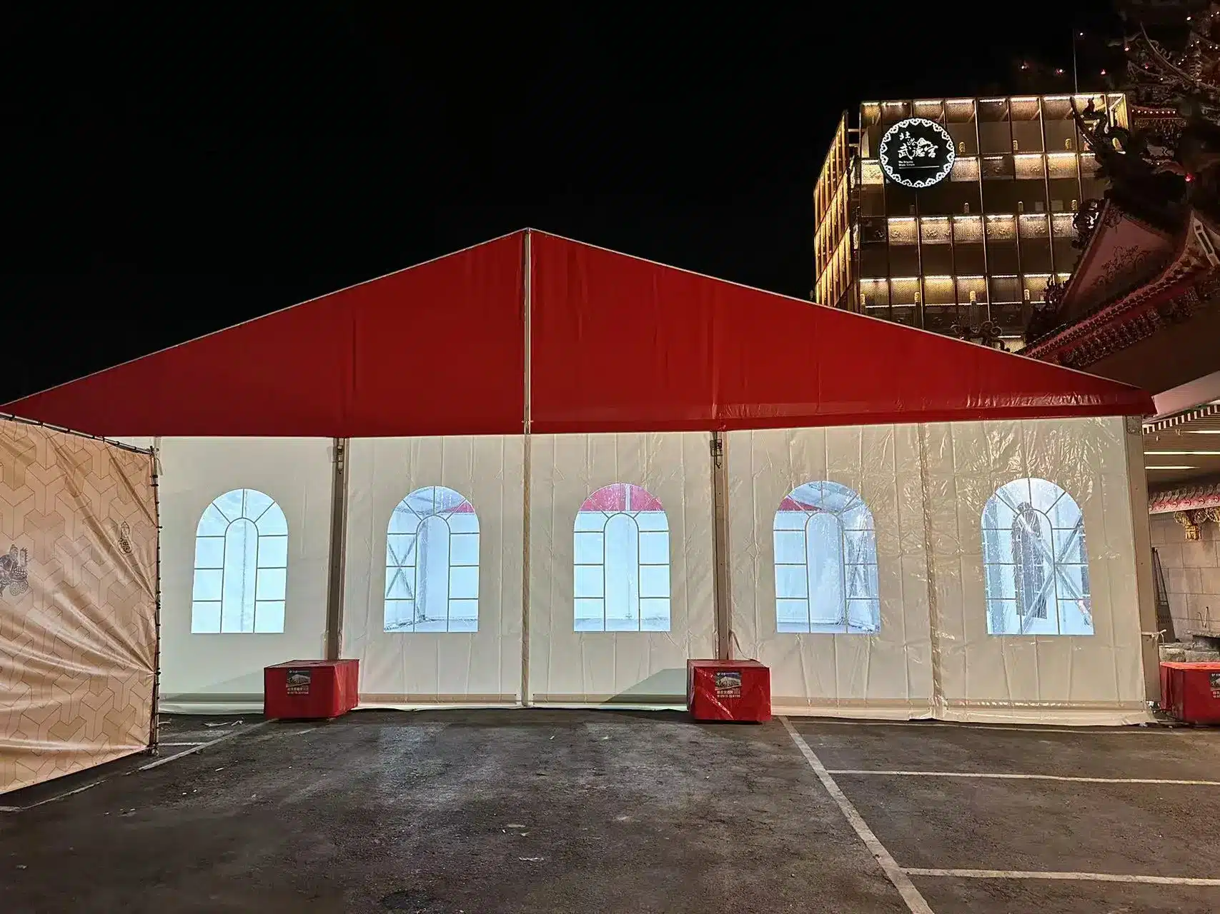 Program Event Tent with Shelter Structures