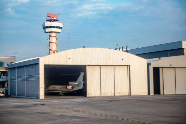 T-hangar with Door
