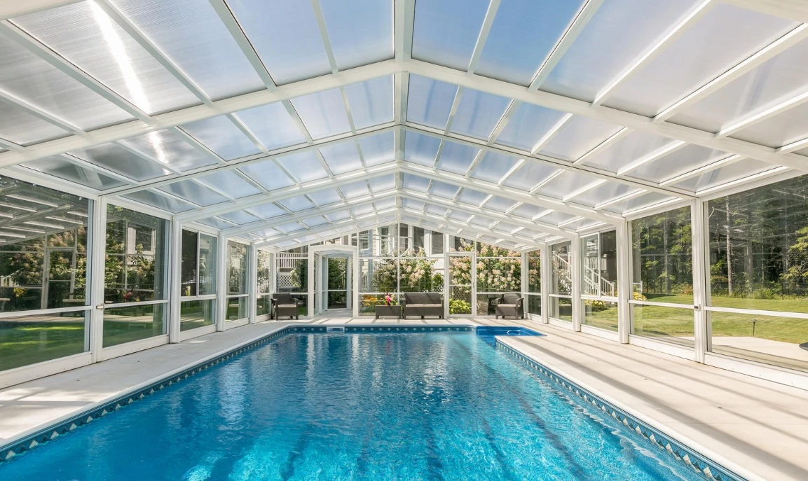 Enclos pour piscine